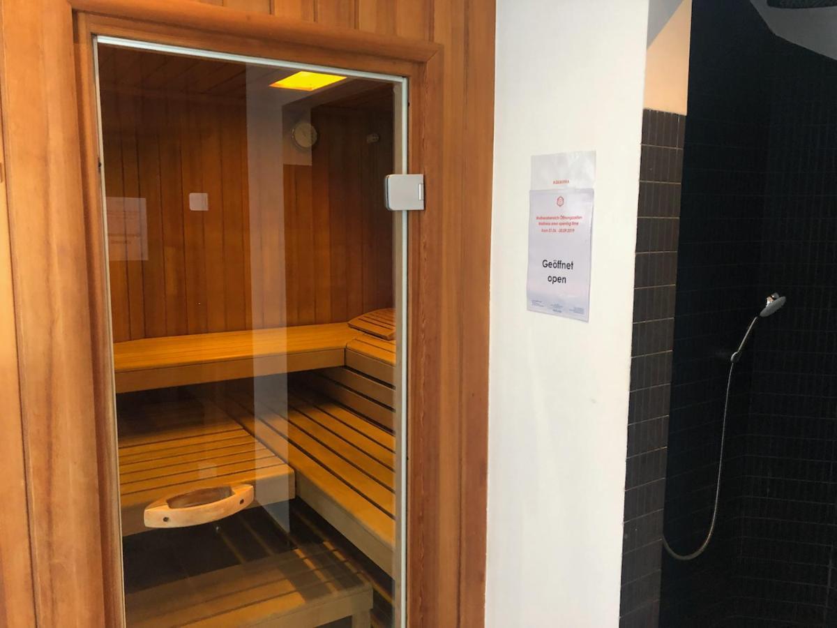 25H Spa-Residenz Pools In & Out, Private Garden & Beach Нойзидл ам Зее Екстериор снимка