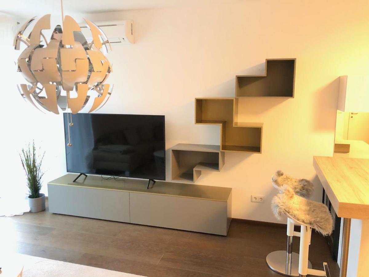25H Spa-Residenz Pools In & Out, Private Garden & Beach Нойзидл ам Зее Екстериор снимка