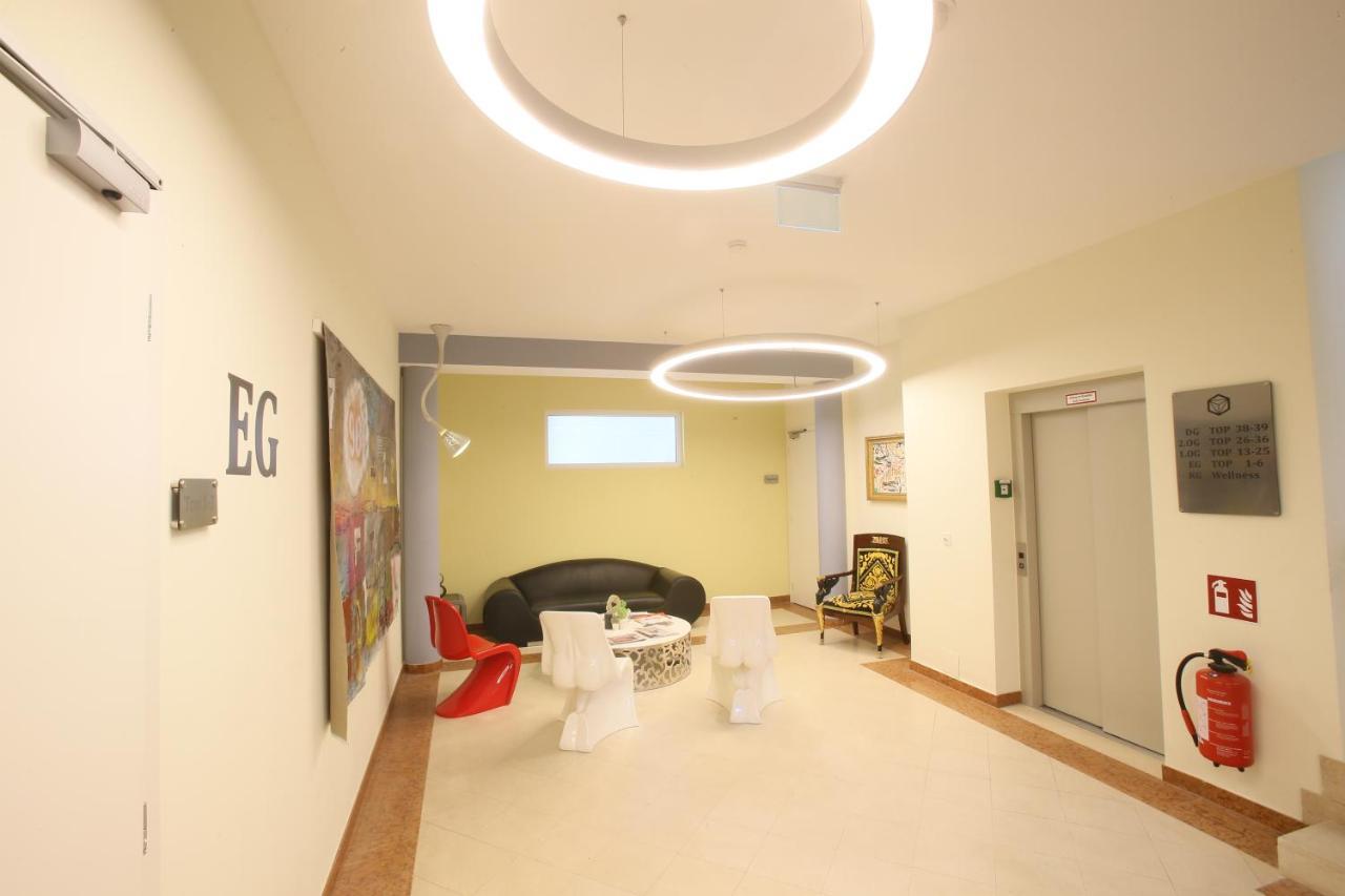 25H Spa-Residenz Pools In & Out, Private Garden & Beach Нойзидл ам Зее Екстериор снимка