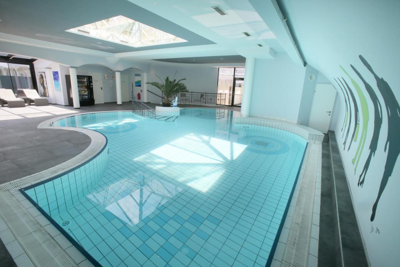 25H Spa-Residenz Pools In & Out, Private Garden & Beach Нойзидл ам Зее Екстериор снимка