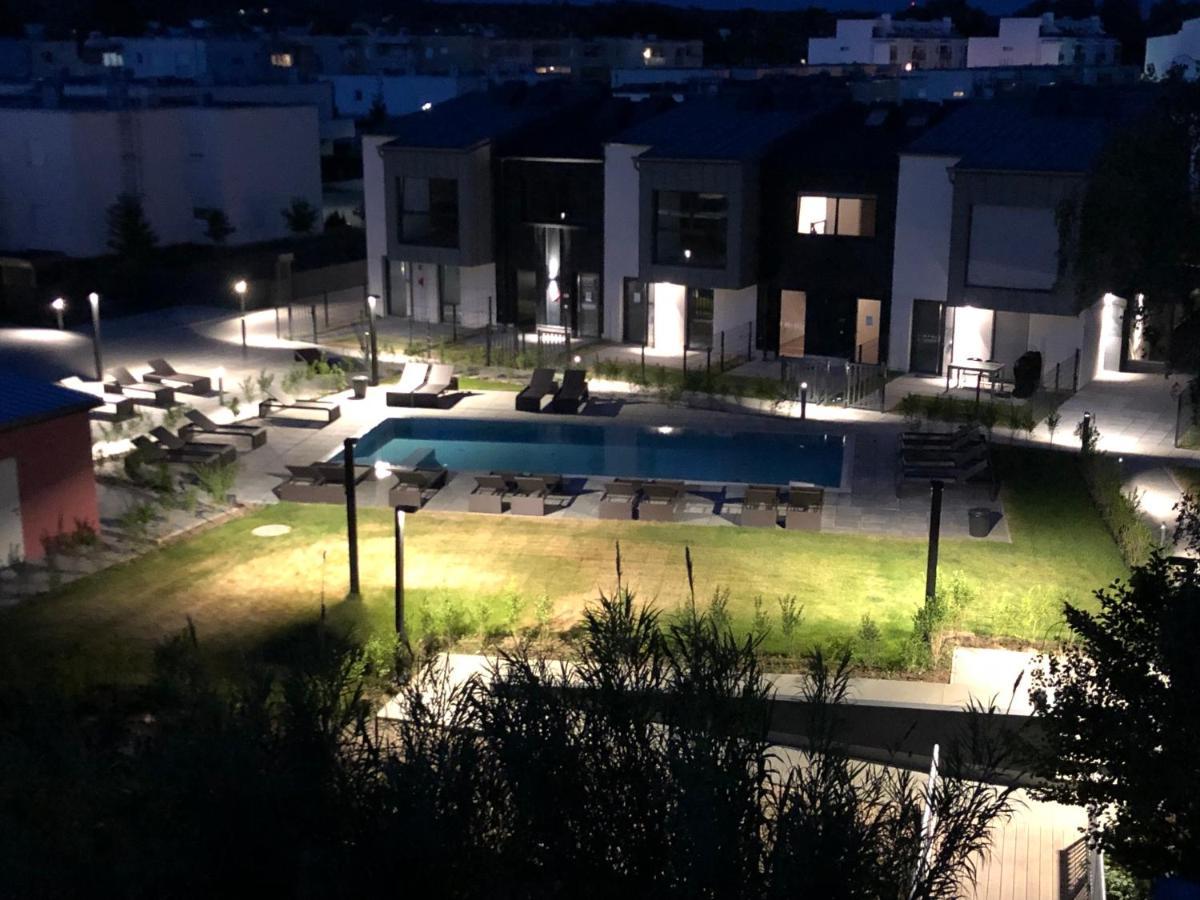 25H Spa-Residenz Pools In & Out, Private Garden & Beach Нойзидл ам Зее Екстериор снимка